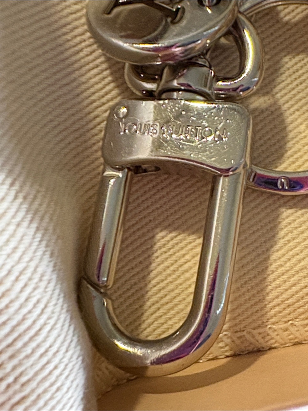 Authentic Louis Vuitton Dragonne Key Strap with Silver Hardware - Picture 6 of 14